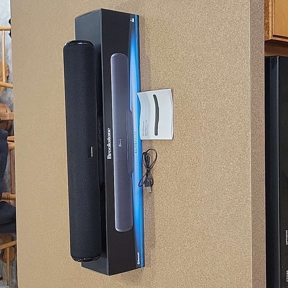 Brookstone Elite Pulse Wireless Speaker!!!
